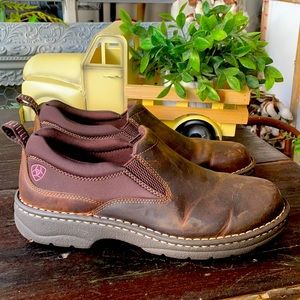 Ariat women’s brown shoe size US 10